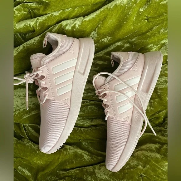 Adidas pink lace string shoes read description! Used - Picture 2 of 8